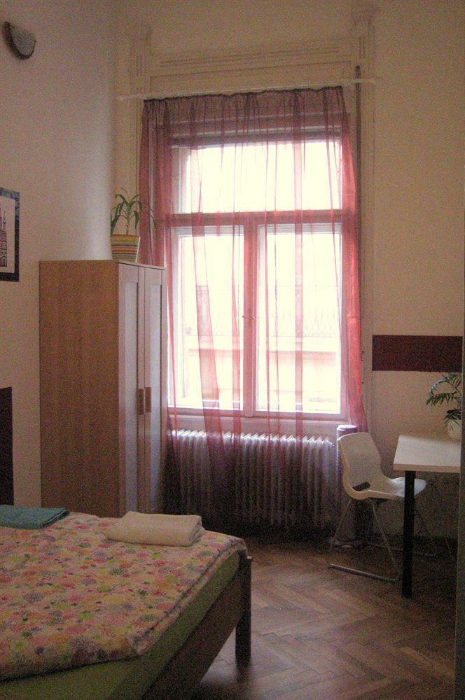 Gaia Astoria Hostel Budapest