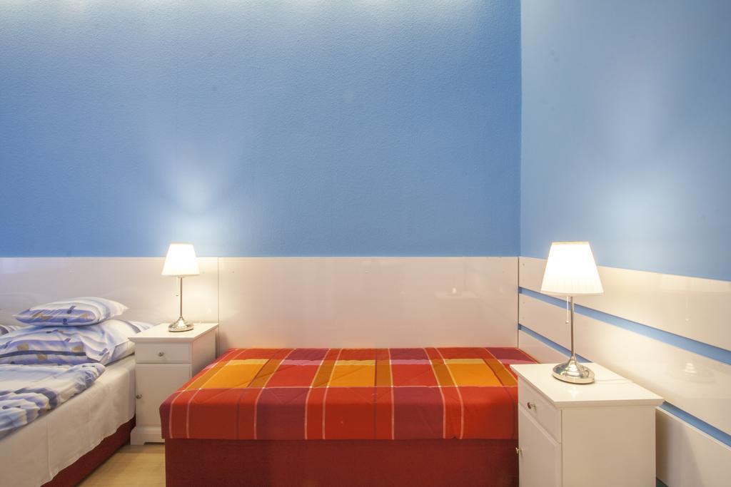 Centre With 3 Bathrooms *