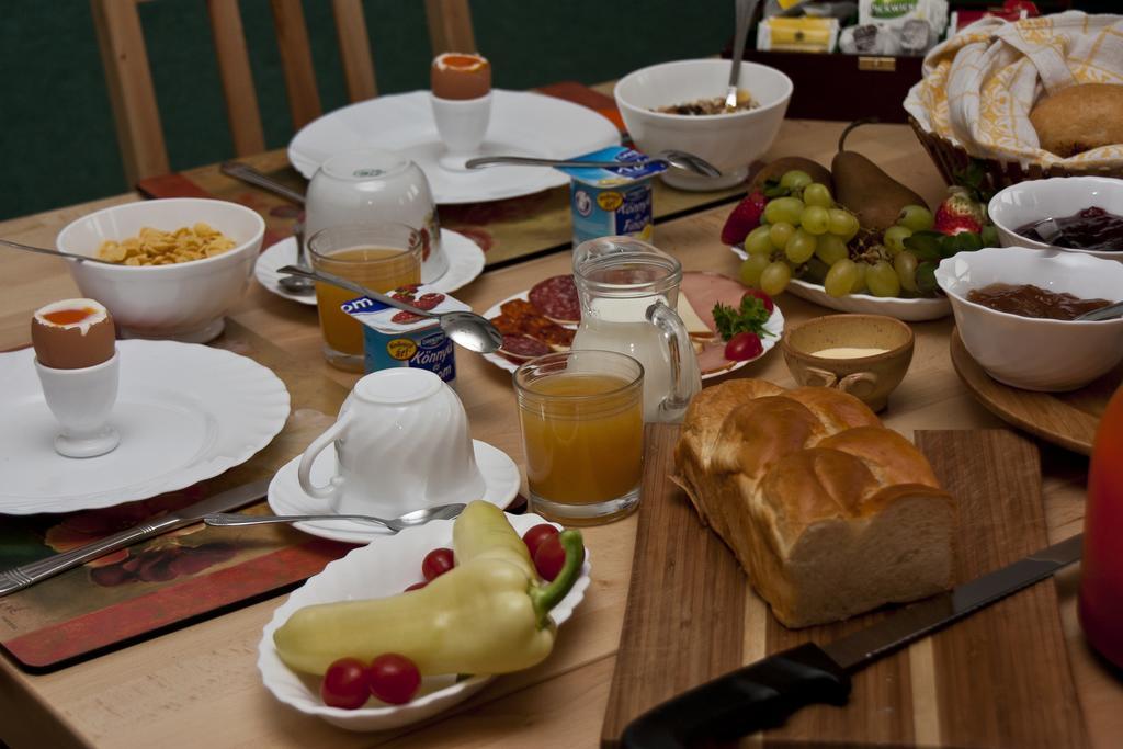 Bellevue Bed & Breakfast 3*