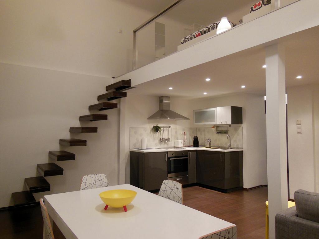 Kodaly Art Apartment *