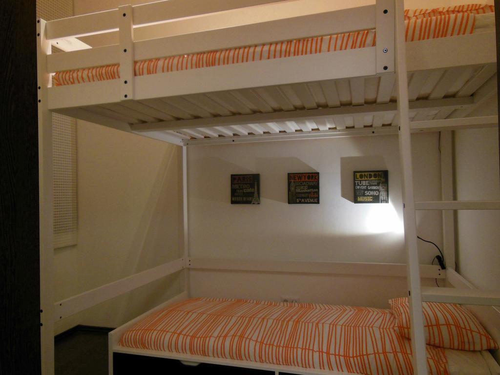 Kodaly Art Apartment