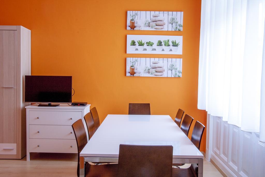 Centre With 3 Bathrooms