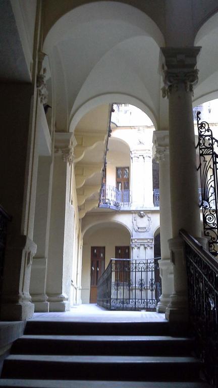 Apartamento In *