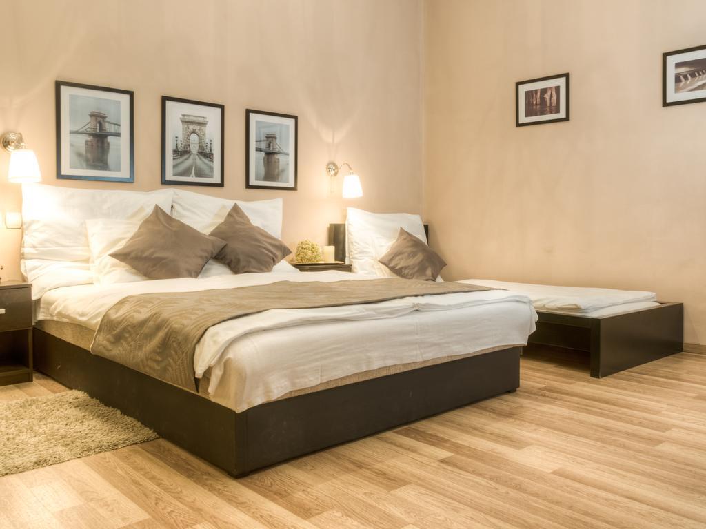 Budapest Ville Bed&Breakfast Panzió 3*