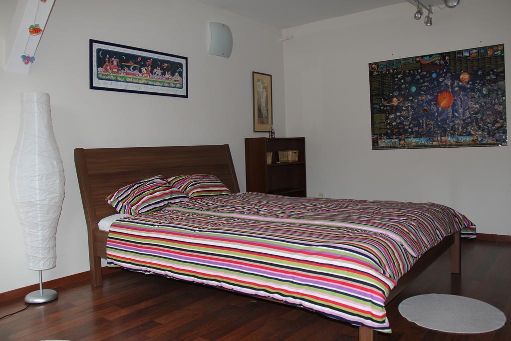 Queen Zita 130 M2 Near Chain Bridge