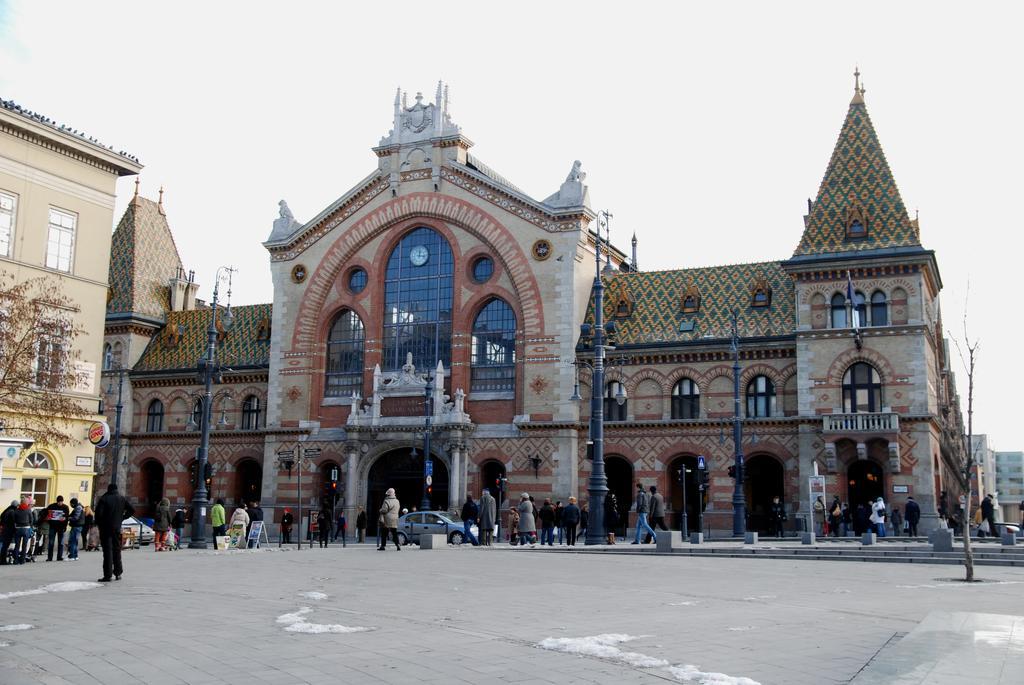 Central - Fovam * Budapeszt