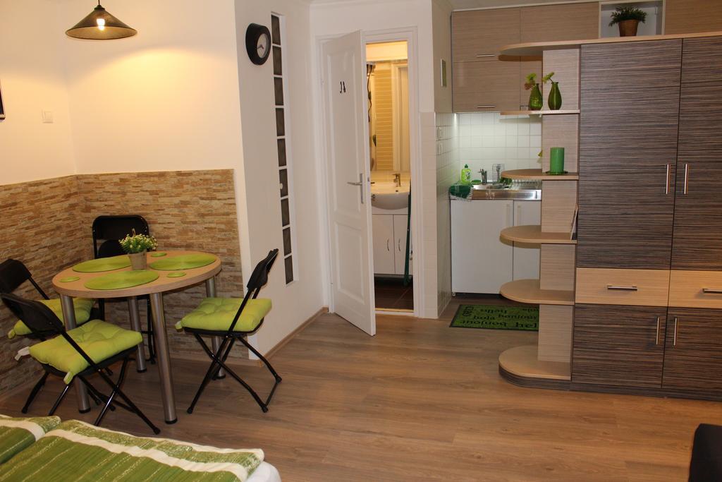 Patricia With Garden Appartement Boedapest