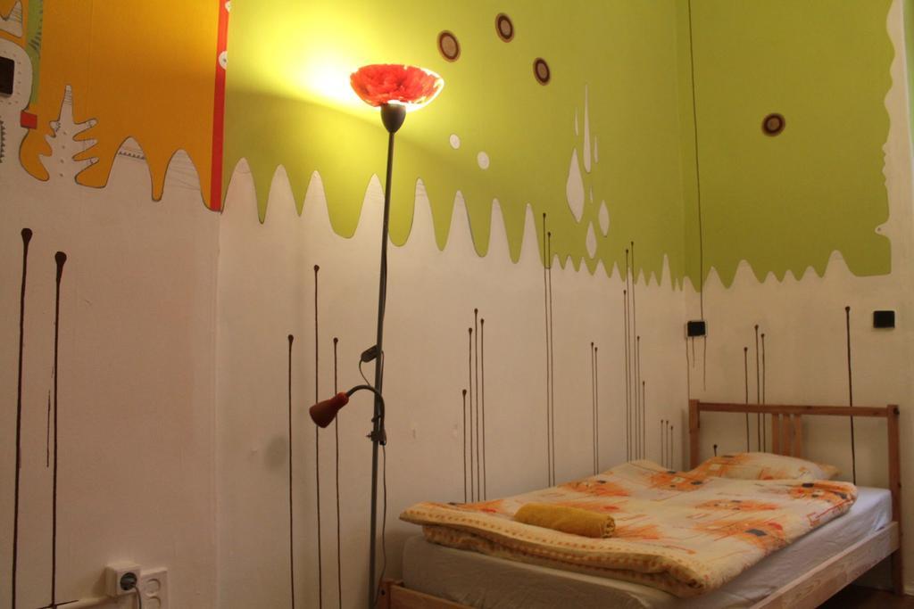 Downtown Hostal