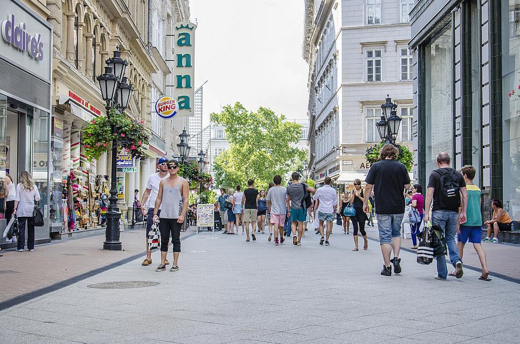 Fashion Street Studio * Budapest