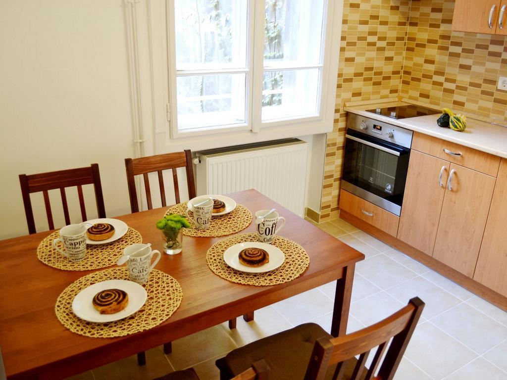 Casamia-Elegant Central Vaci St.Apt Apartmán