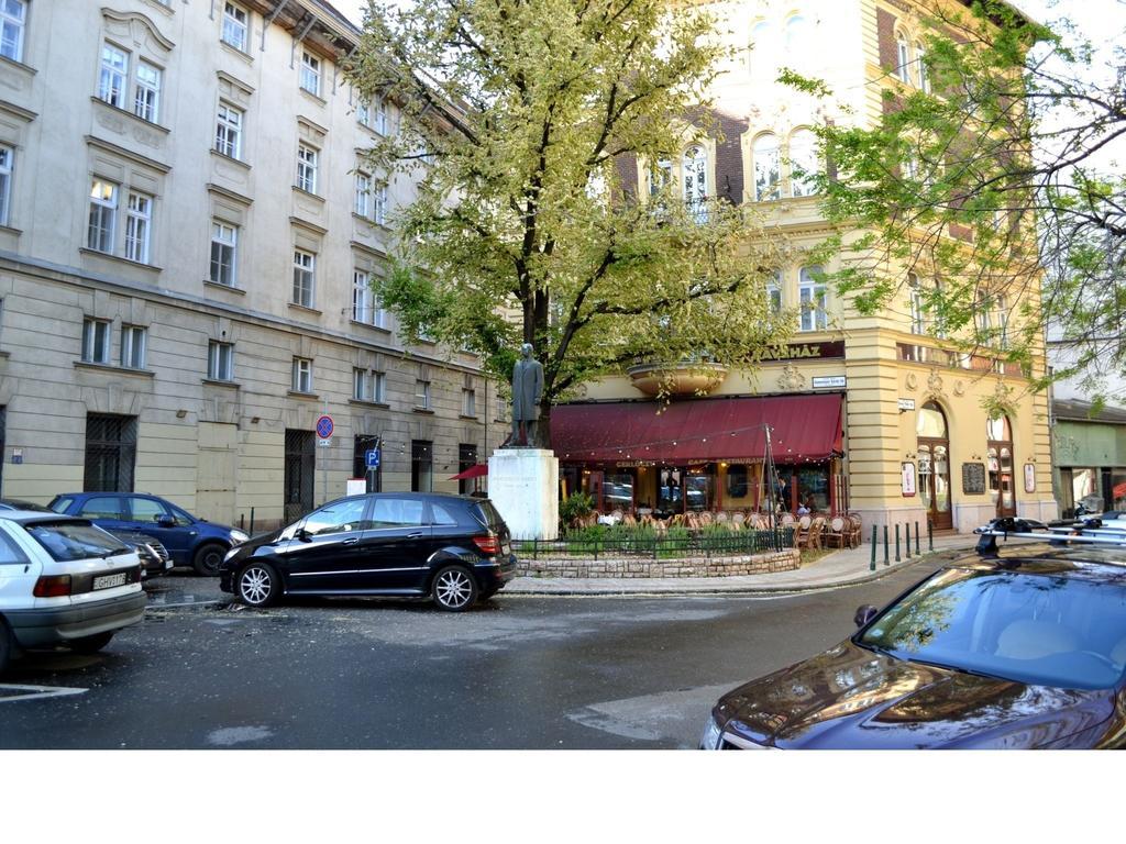 Casamia-elegant Vaci St.apt Appartement *