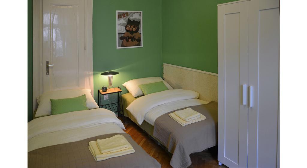 Cat And Co. Ostello Budapest