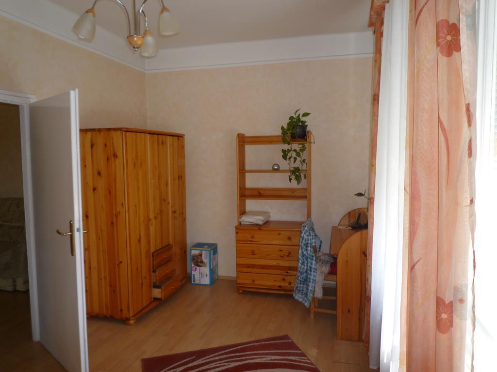 örs Vezér Beatle 01 *