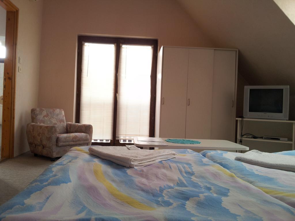 Bed & Breakfast Agi Panzio Obuda Budapest