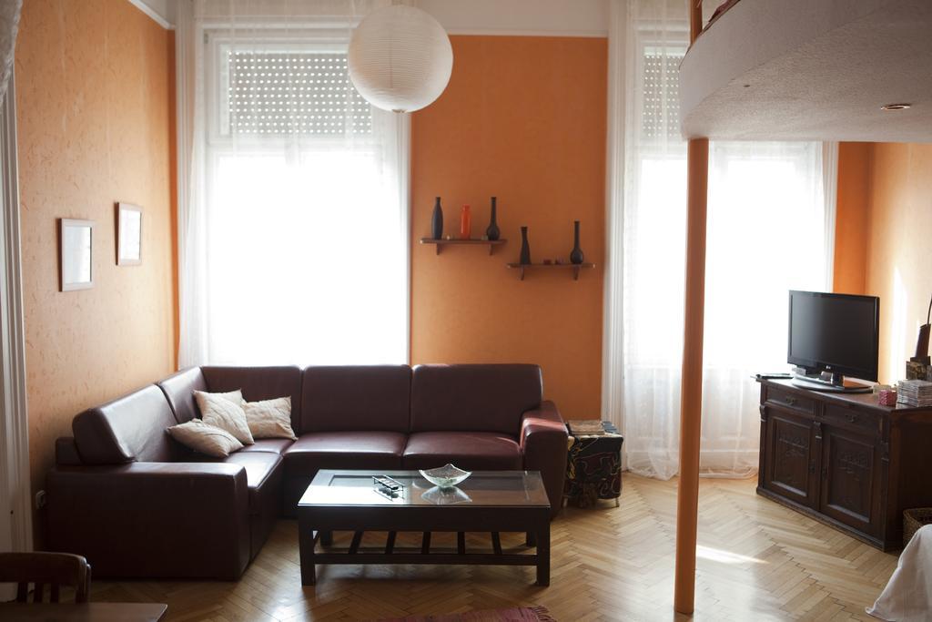 Maison Orange & Maison Rose Lägenhet *