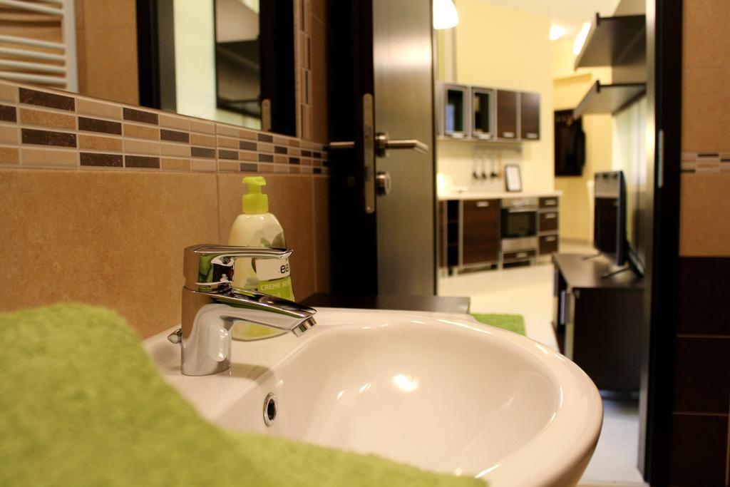 VÁCI Fashion Street Apartment Appartamento *