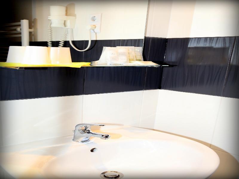 Garay Terrace Hotel 3*