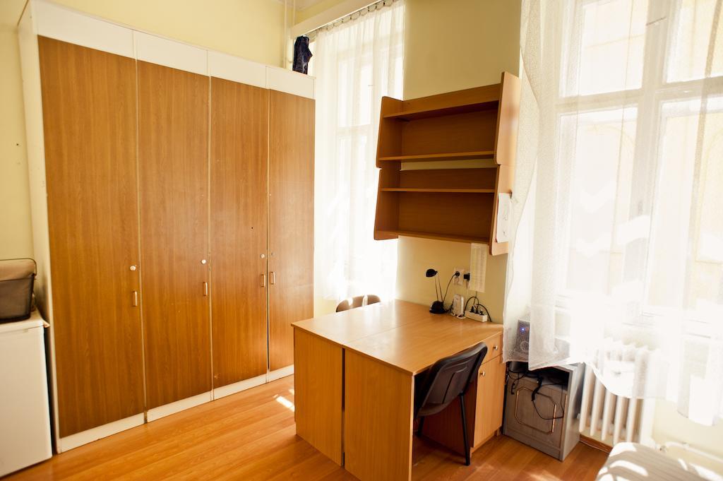 City Westend Hostel