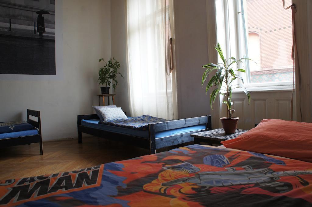 Hostal Minoo House *