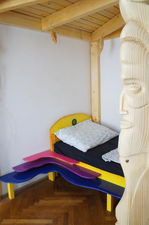 Hostal Minoo House *