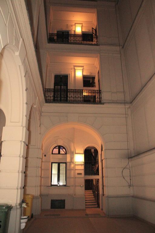 Sas Budapest