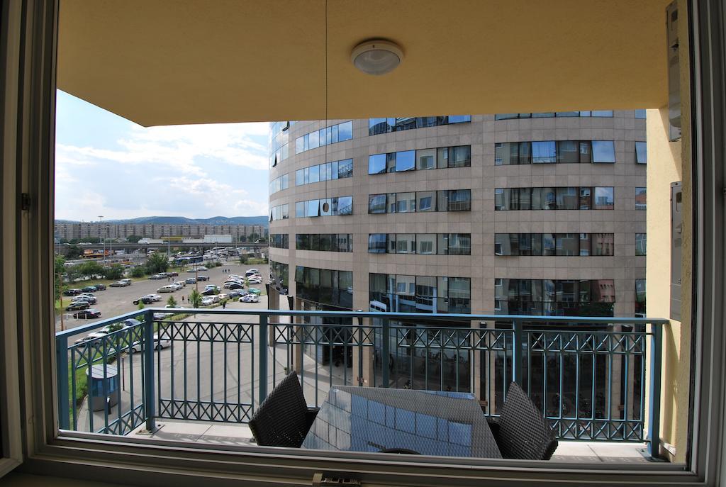 Apartment Arpad Bridge Budapest