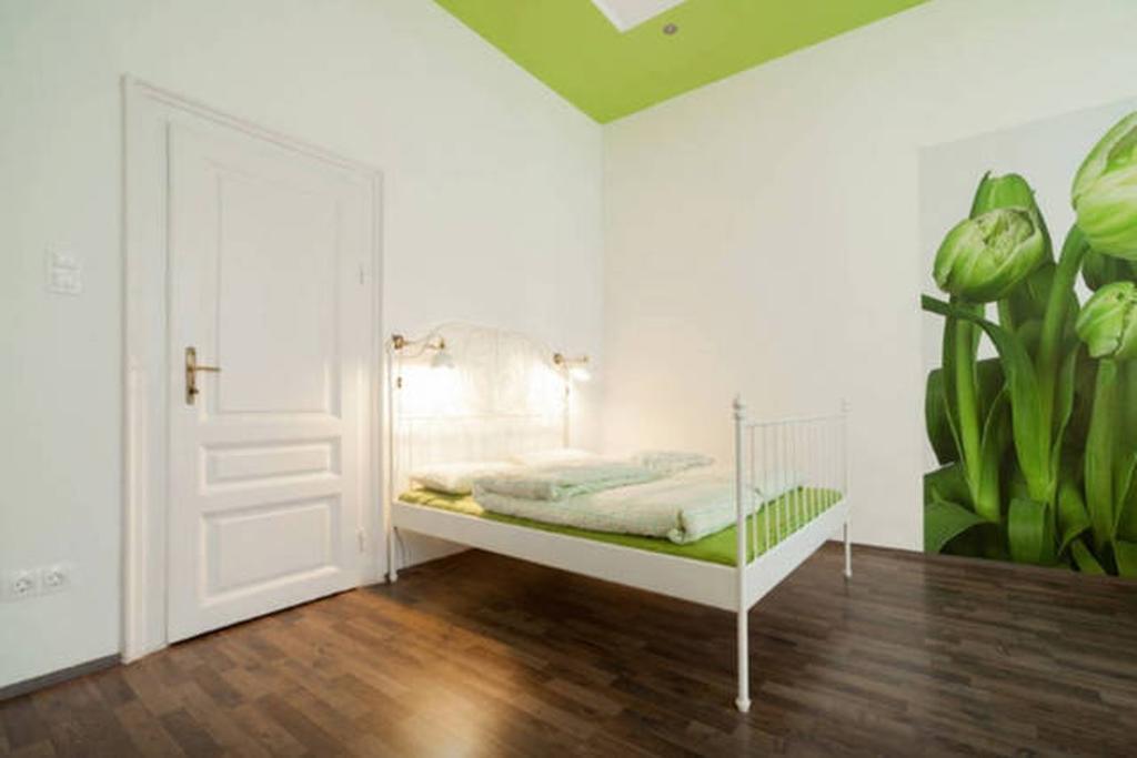 Budget By Hi5-kiraly 99 Budapest