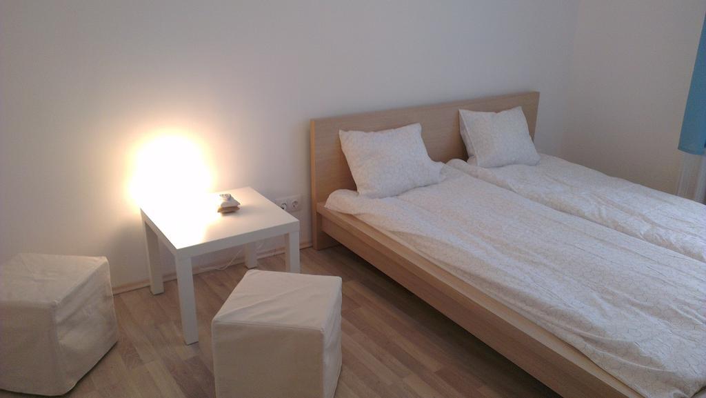 Appartement 4 *