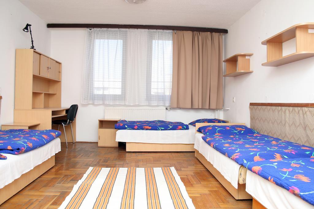 Professor'S Guest House