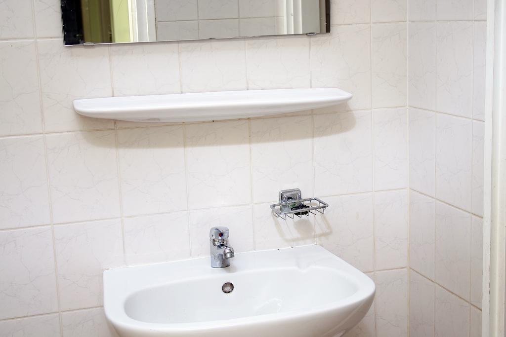 Apartment Professor'S Guest House *