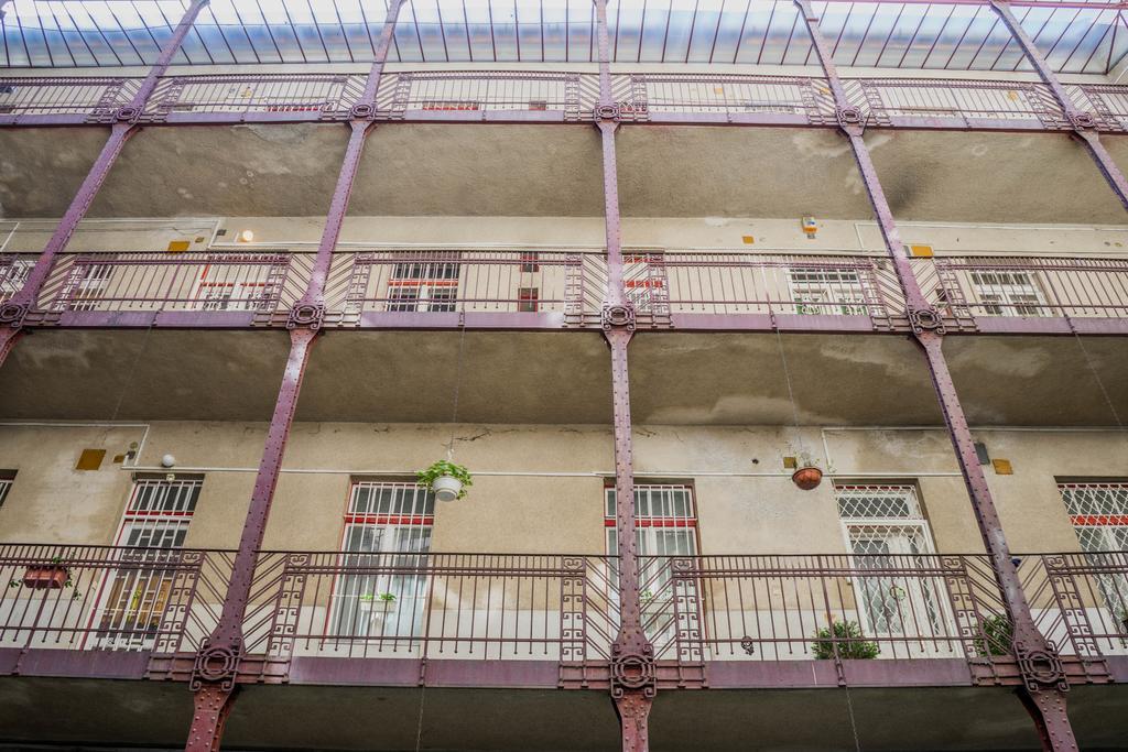 Hostal Ciao *