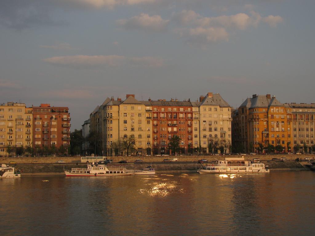 Danube Pozsonyi Budapest