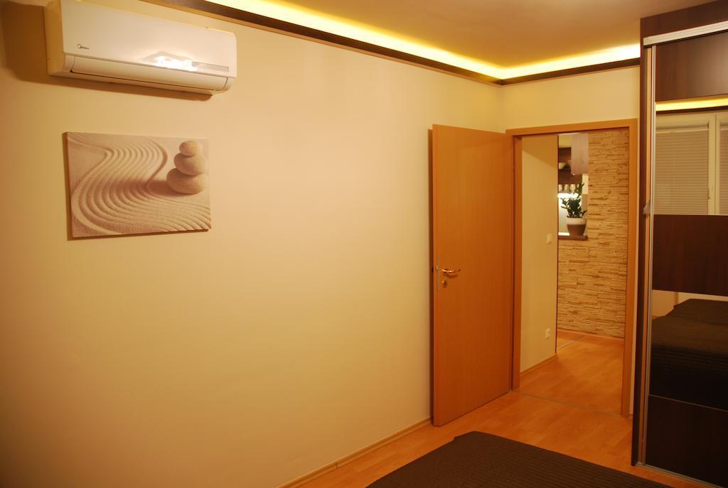 Apartment Arpad Bridge *