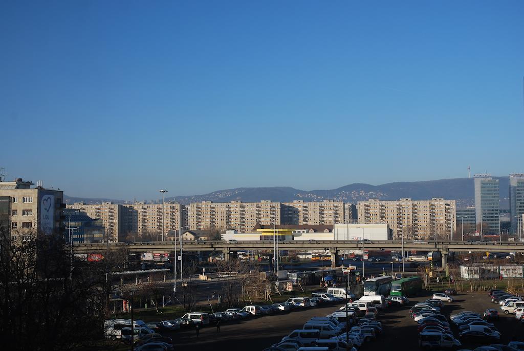 Apartment Arpad Bridge Budapest