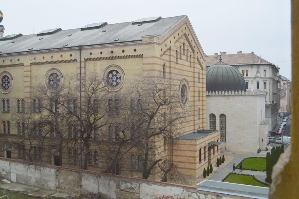 Synagogue View