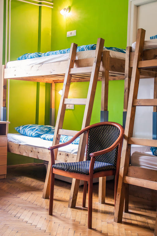 Hostel Alice