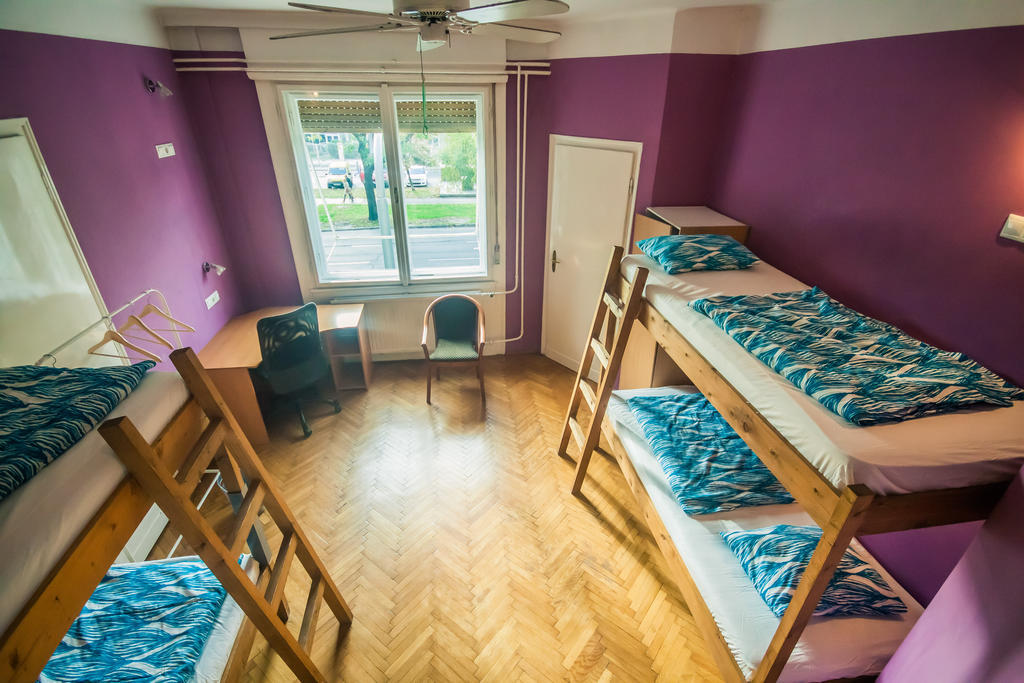 Hostel Alice