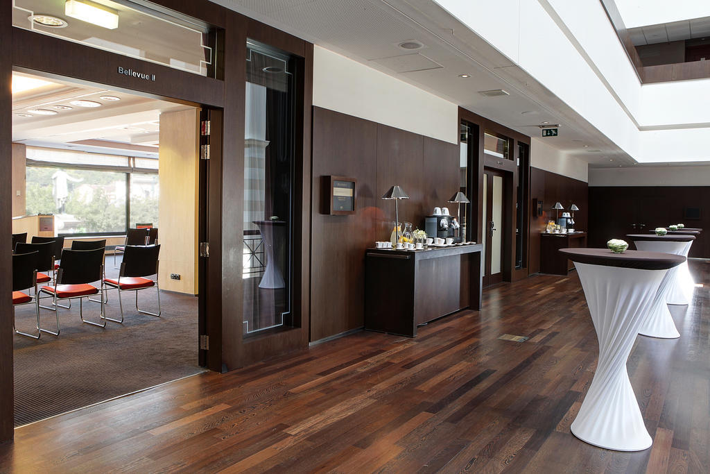 Hotel Sofitel Chain Bridge