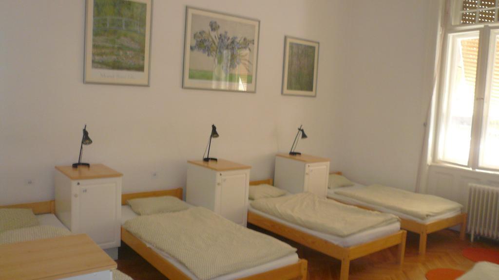 Hotel Mm *