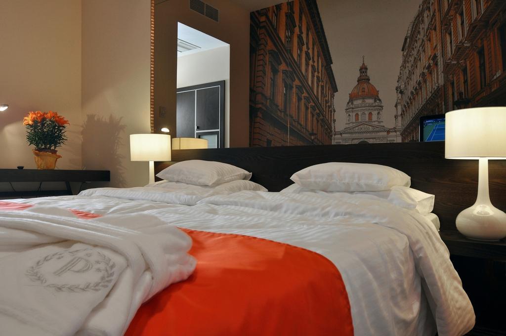 Hotel President