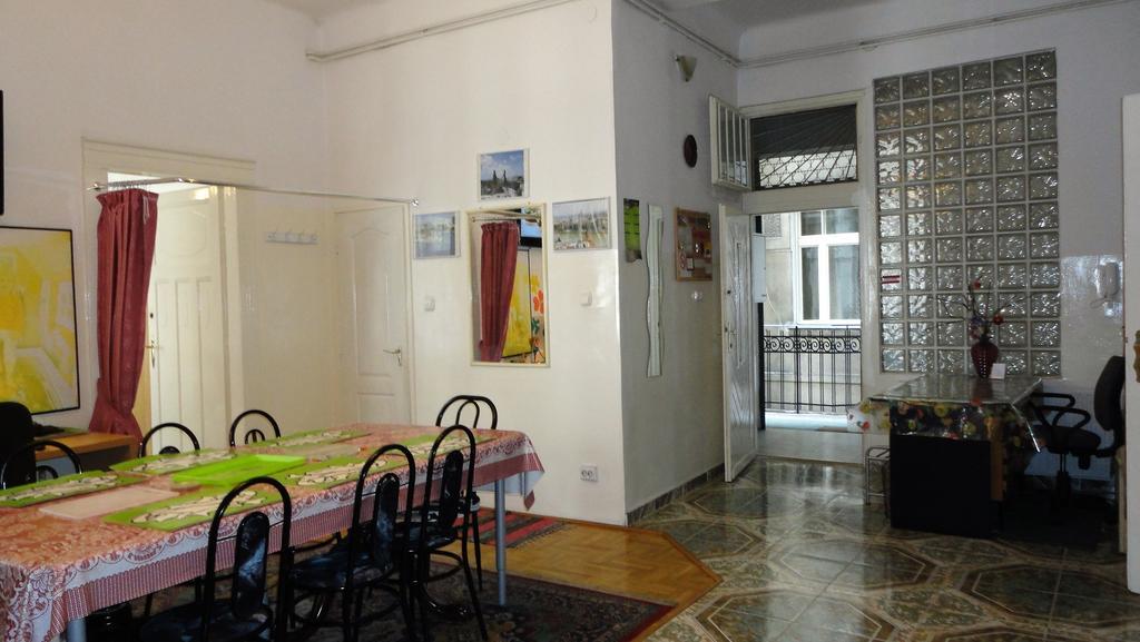 Apartment Garibaldi 5 & Budapest