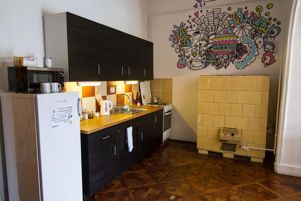 Hostel Pal's And Budapest