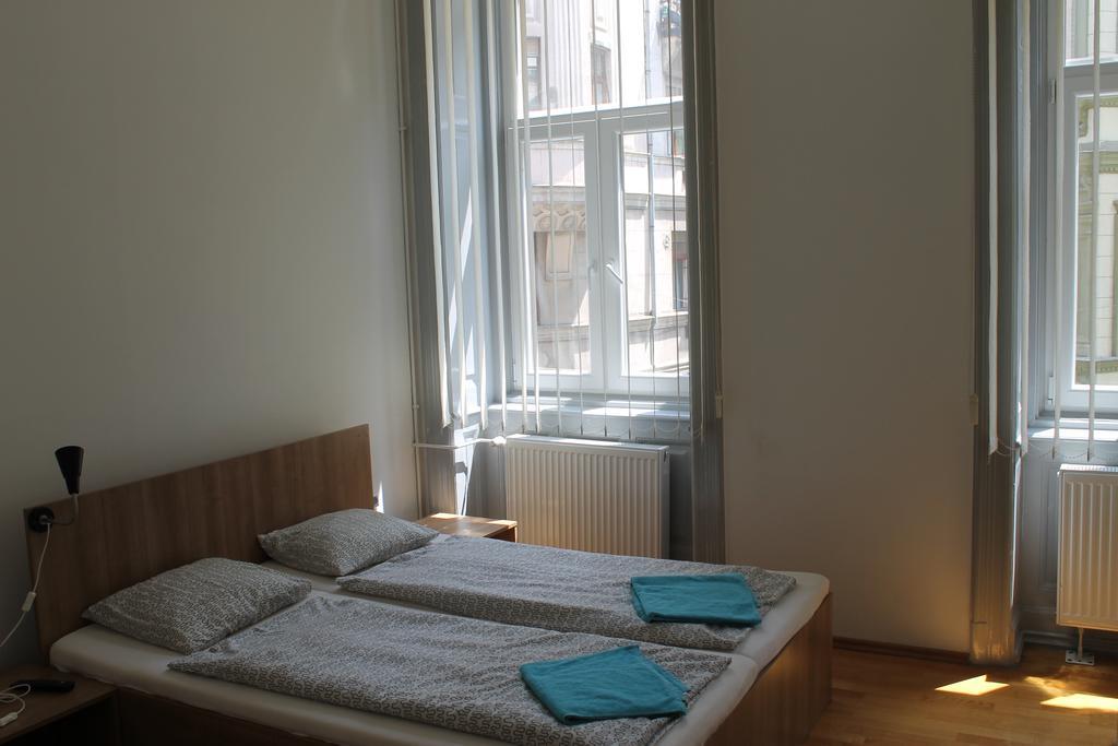 Guest house Capital