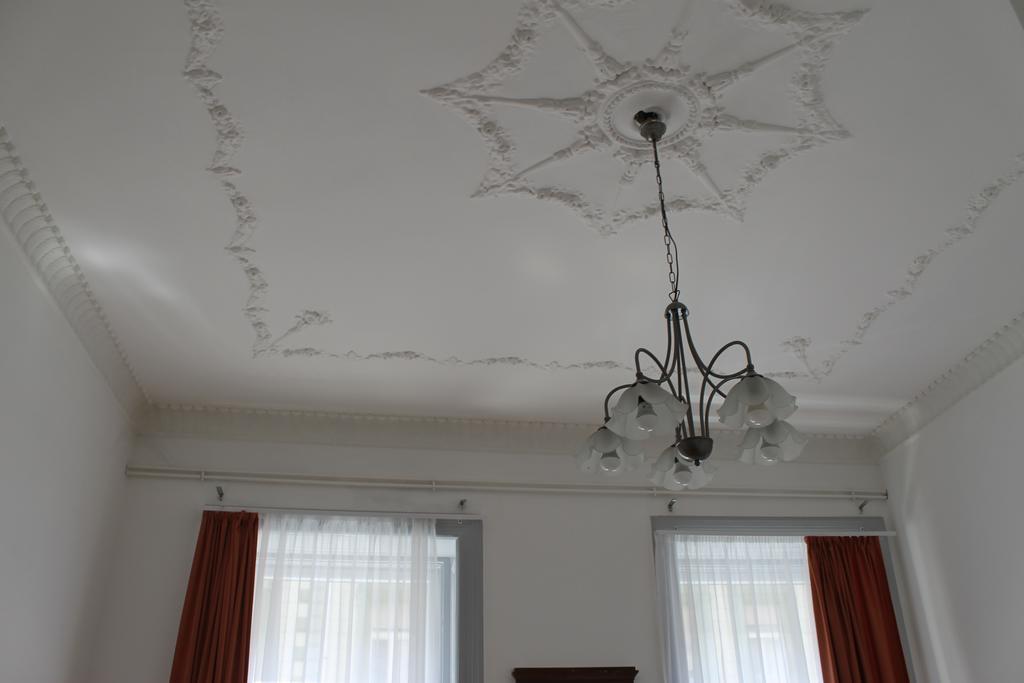 Guest house Capital