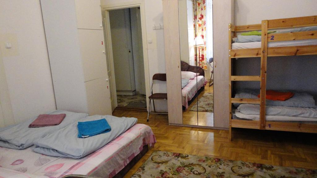 Apartment Garibaldi 5 & Budapest