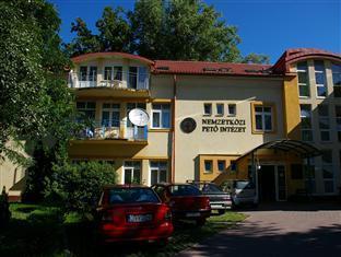 Hotel Peto 2*