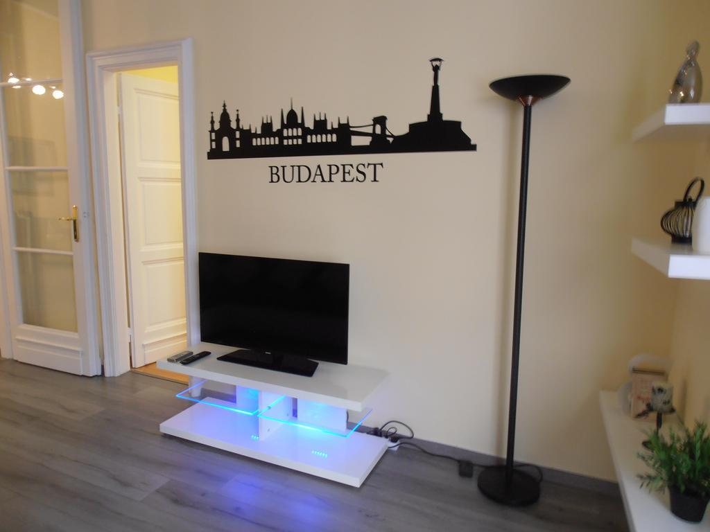 Parlament Welcome Budapest