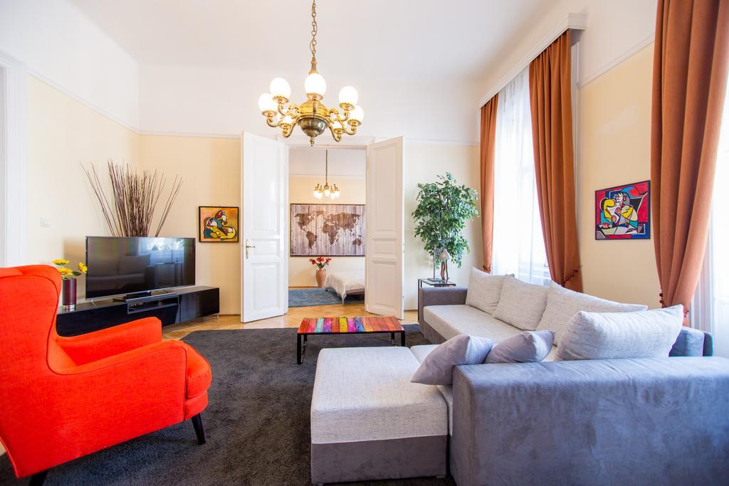 Elegant & Stylish Center Boedapest