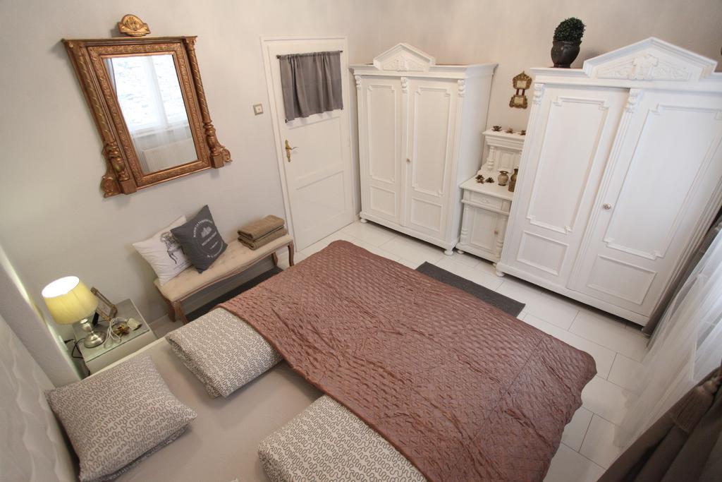 D.Five Neo-Baroque Apartment With Terrace Budapest