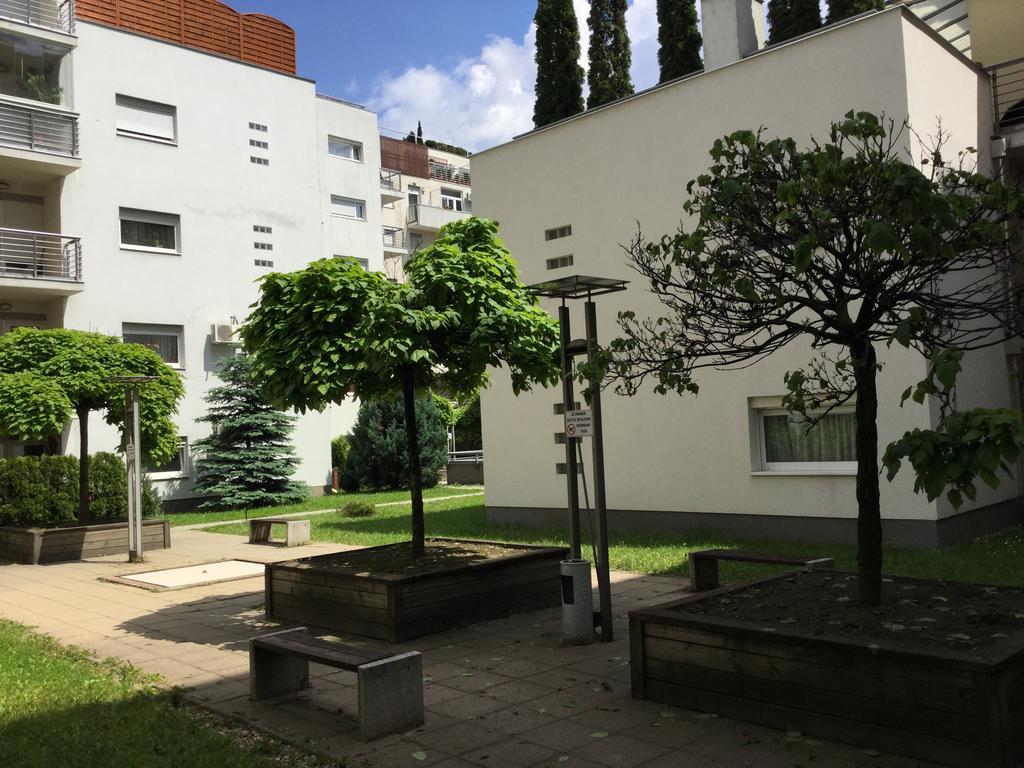 Adam's Apartment&free Parking